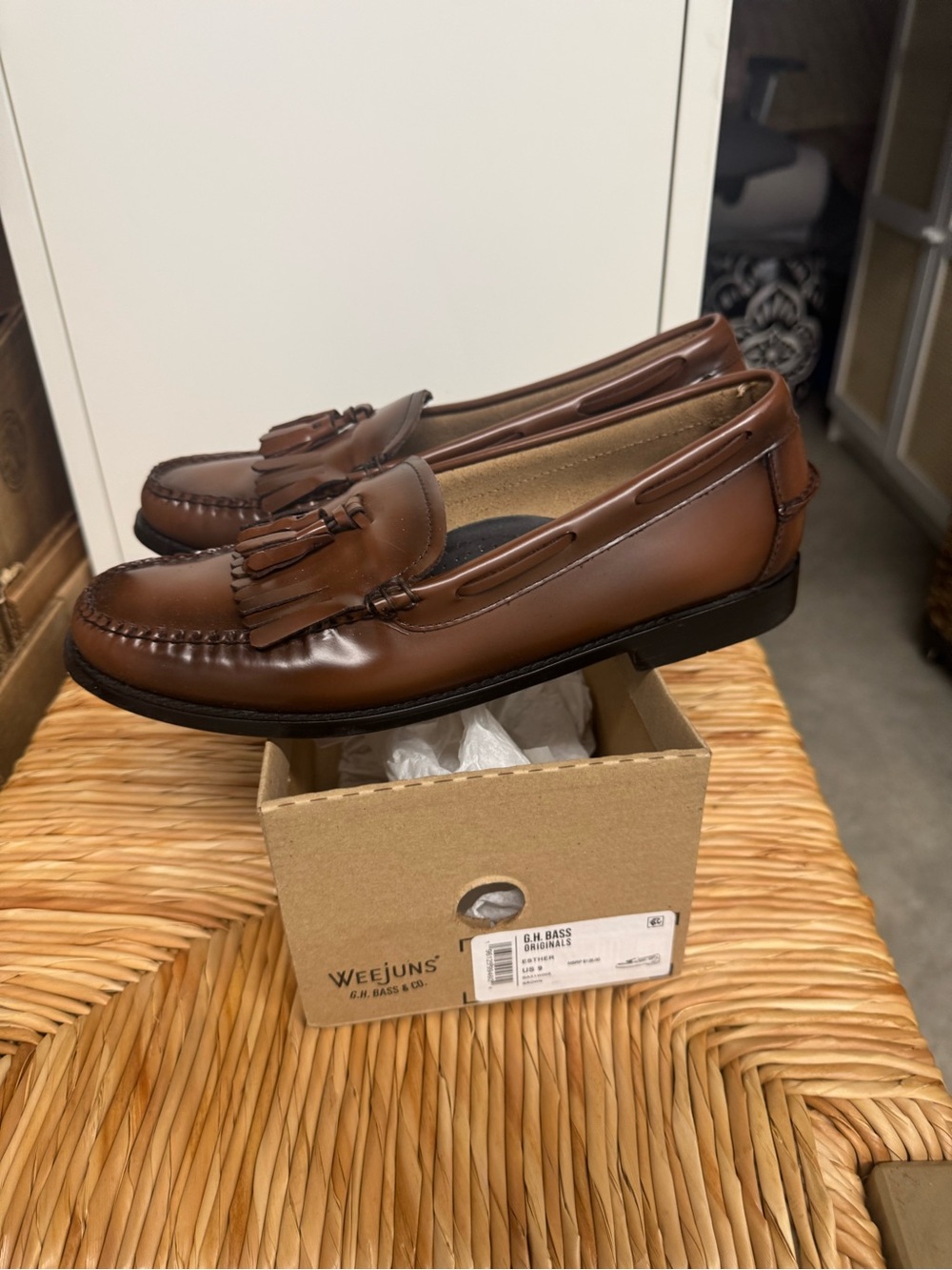 G.H Bass -Esther Tassel Loafer -9 - Picture 3 of 7